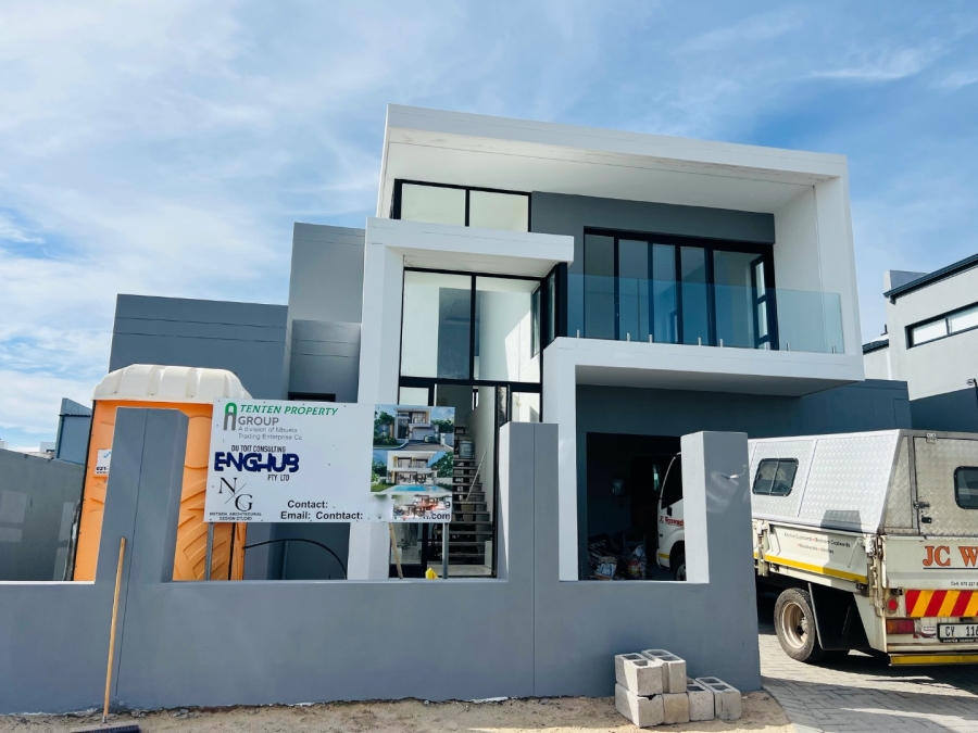  Bedroom Property for Sale in Sandown Western Cape